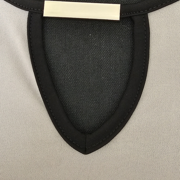 Dressy blouse - Picture 2 of 5